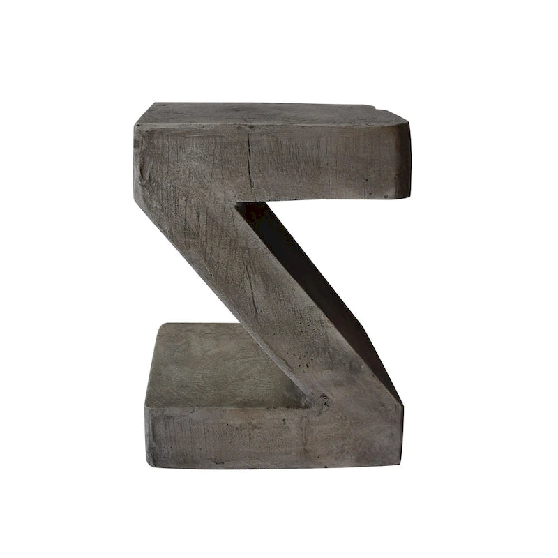 Table d'appoint en béton léger