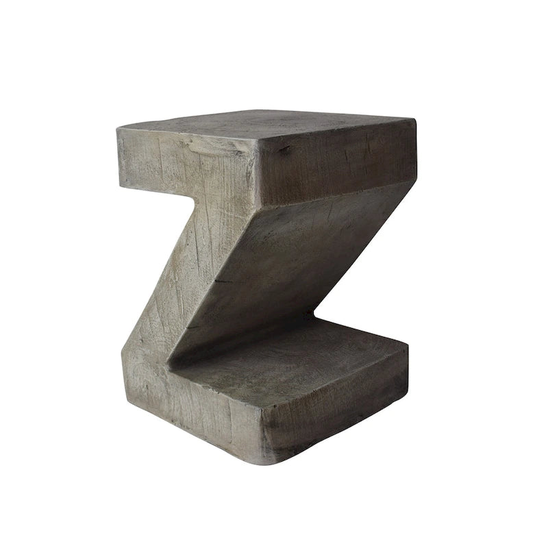 Table d'appoint en béton léger