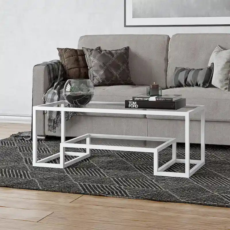Table basse contemporaine en métal et verre